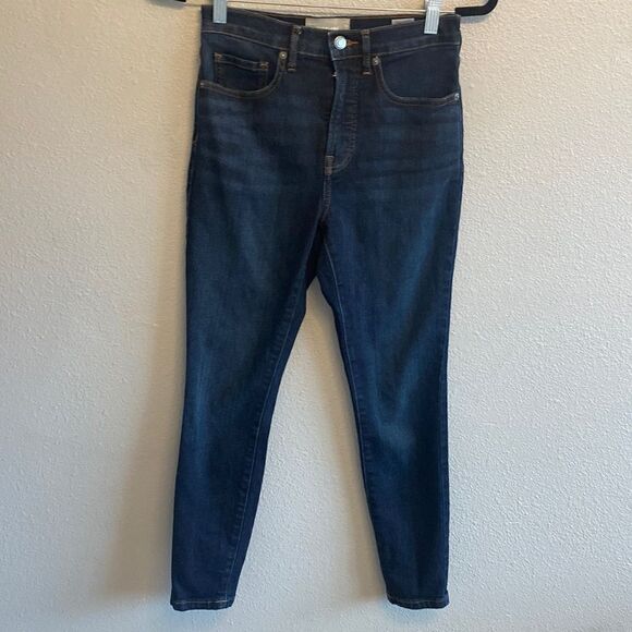 EVERLANE- highest rise skinny jean- Dark Wash- ankle length- Size 26 - Picture 1 of 7